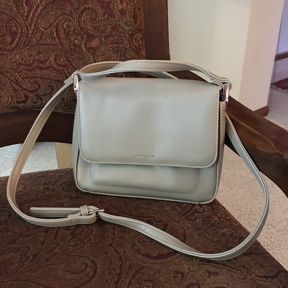 Crossbody purse